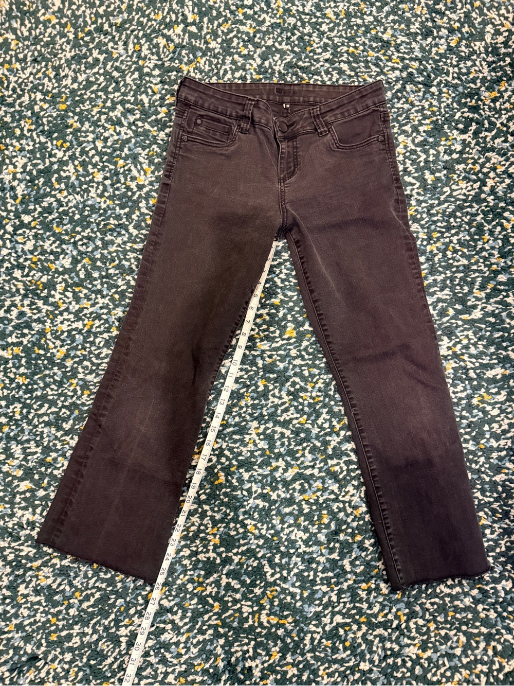 Kut From The Kloth Women's Faded Black Straight-Leg Jeans Crop Frayed Hems S10
